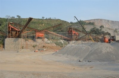 鼎力為遼寧鐵嶺采石場配置的石料生產(chǎn)線